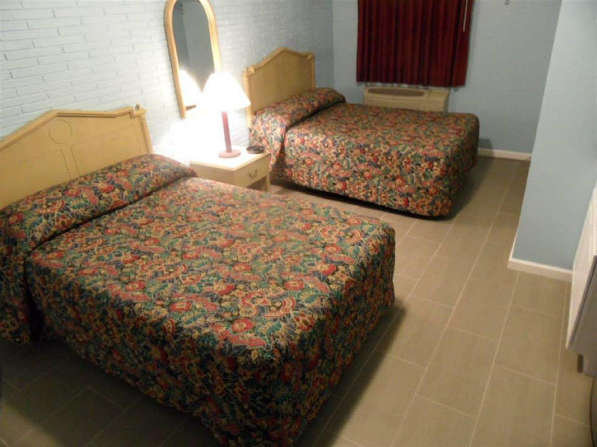Franklin Terrace Motel Сисайд Хайтс Экстерьер фото